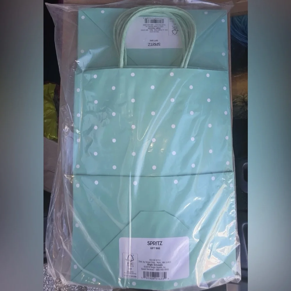 Spritz Paper Gift Bag Mint Green With White Polka Dot/Bundle of 32 gift bags